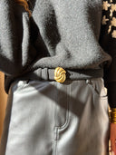 Ceinture Servane femme en cuir noir avec boucle ronde en métal laiton doré – Siamoise
