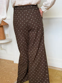 Pantalon Vivianne en flanelle marron à pois coupe large – Siamoise