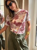T-shirt femme Marie écru à imprimé toile de Jouy bordeaux animalier – Siamoise
