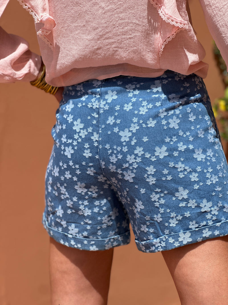 Short Simone
