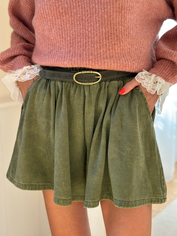 Short Amalia